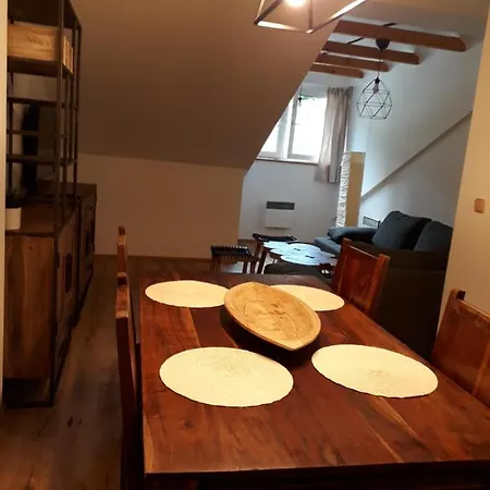 Horsky Tatran, 多纳瓦利